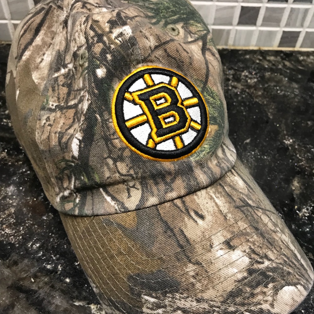 Boston Bruins Camo adjustable hat